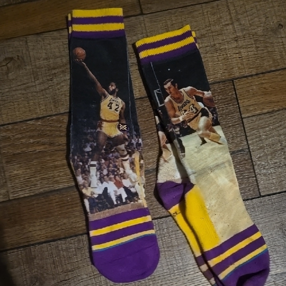 Lakers Hall Of Famers Jerry West And James Worthy